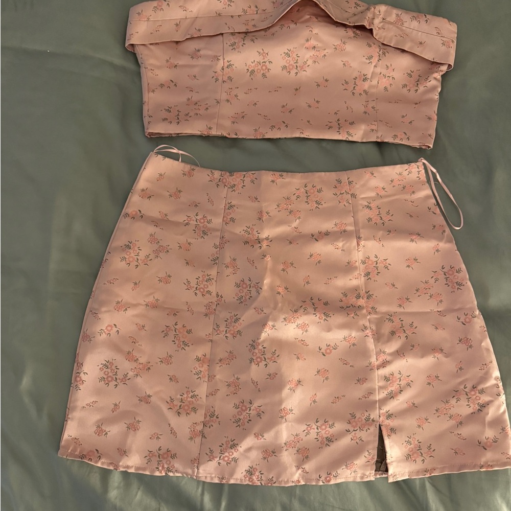 Altar'd State Gold Mini Pencil Skirt with Cut-Out